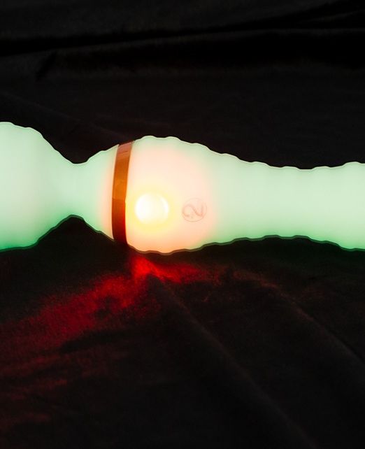 glow-in-the-dark-duo-wand-vibrator-kopen