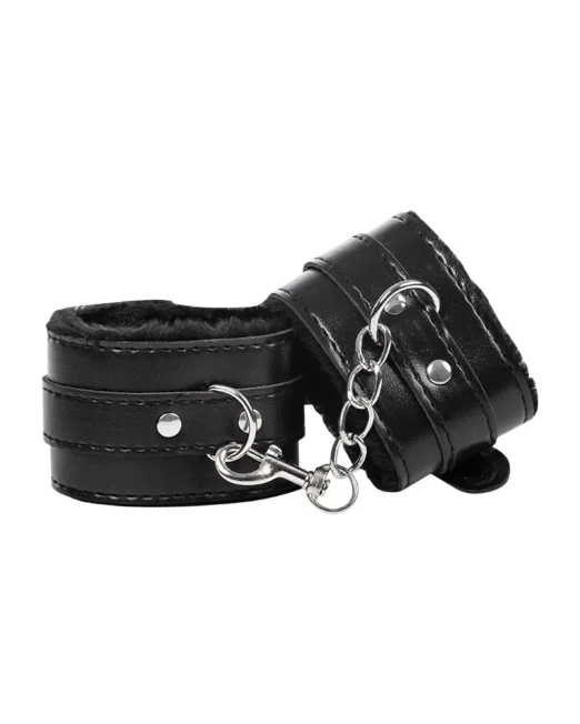 ZWART FAUX CUIR BOEIEN MET BONT VOERING EN KETTING