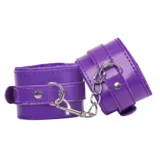 PAARS FAUX CUIR BOEIEN MET BONT VOERING EN KETTING