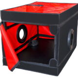 SECRET DOME LA NICHE BONDAGE BOX MET GLORY HOLES