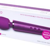 LE WAND PETITE CHERRY OPLAADBARE VIBRO MASSAGER
